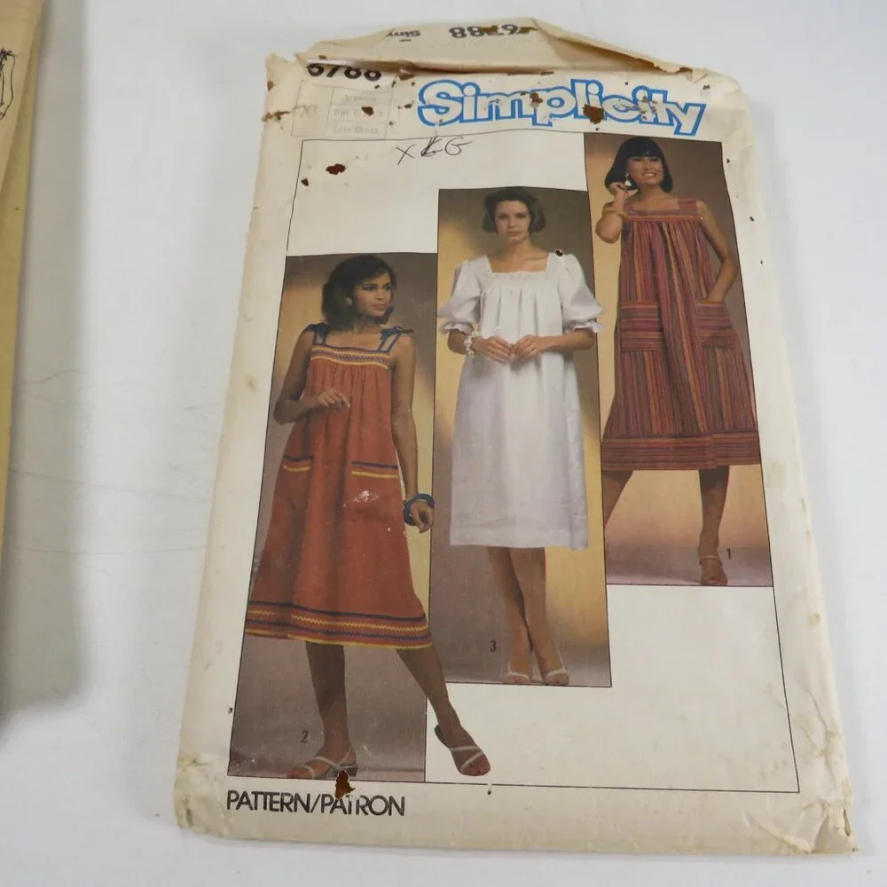 Simplicity 6788 clothing